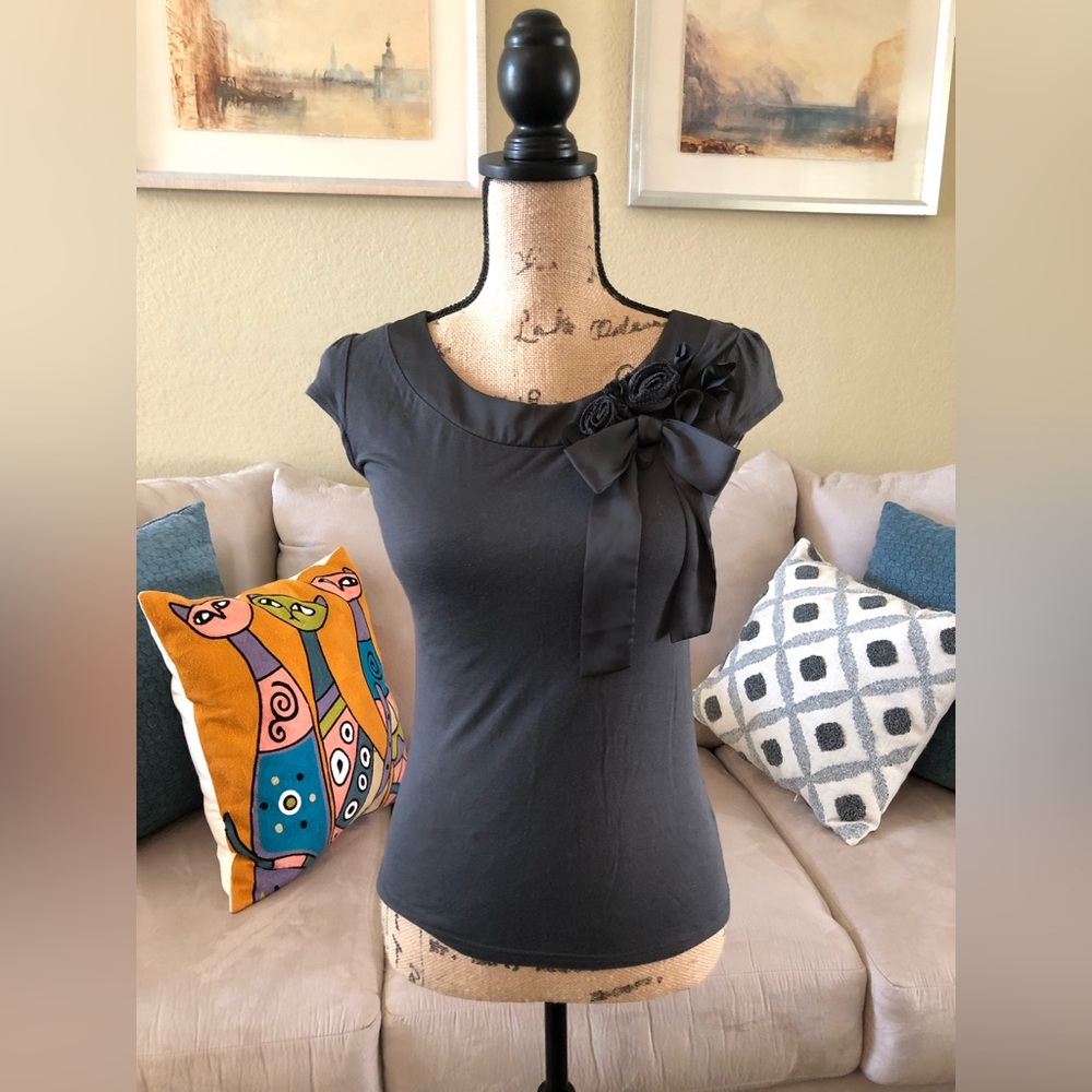 H&M dark gray tops
